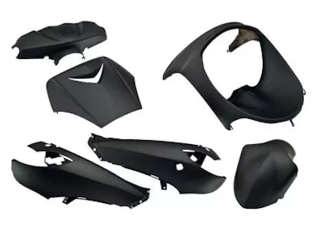 Kappenset Peugeot Vivacity - Mat zwart