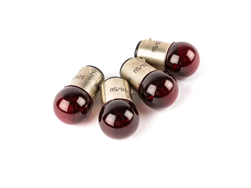 Lampen Aachter- / Remlicht (X4) FEU + Stop 12V - 18/5W Bay15D Rood