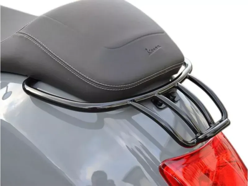 Achterdrager MOTO NOSTRA Met Handgreep Vespa GT Glanzend Zwart