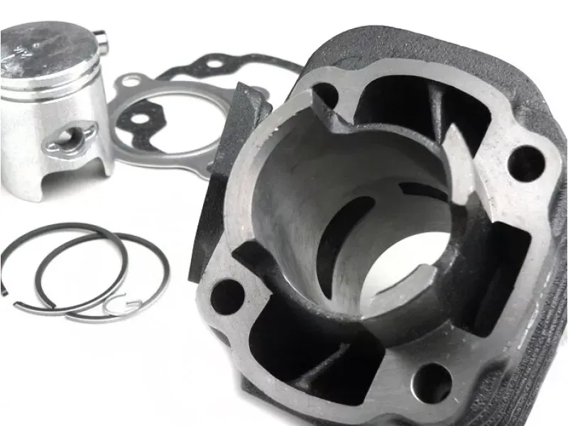 cilinderkit  BGM origineel 50 cc  minarelli ac (horizontaal)