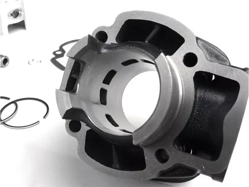 cilinderkit  BGM origineel 50 cc  piaggio lc (5 kantige kop) 2 takt