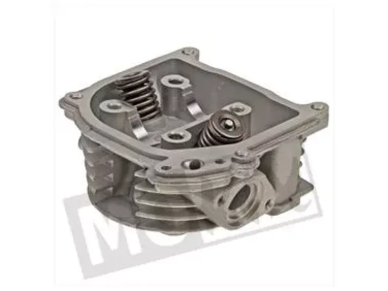 Cylinderkop Gy6 / China - lange kleppen (69,5 mm) + SLS