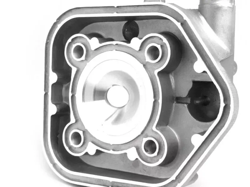 cilinderkop  oem kwaliteit 50 cc  peugeot lc (verticaal)   speedfight1 50 cc lc, speedfight2 50 cc lc, xfight 50