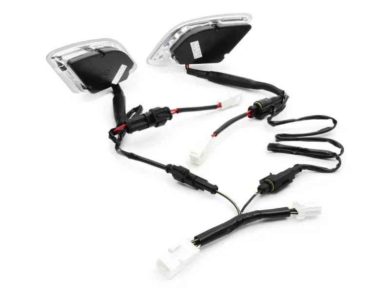 Knipperlichtset Voor Achter MOTO NOSTRA (-2014) dynamisch LED Volglicht Voorzijde Met Dagrijlicht en Achterzijde Met Positielicht (E-keurmerk) Gerookt