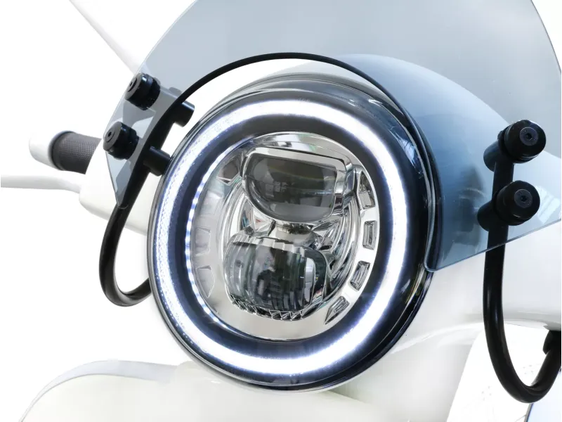 Koplamp MOTO NOSTRA LED HighPower GTS i.E Super 125-300  (-2018 Past Ook op GT, GTS, GTL) Verchroomde Reflector