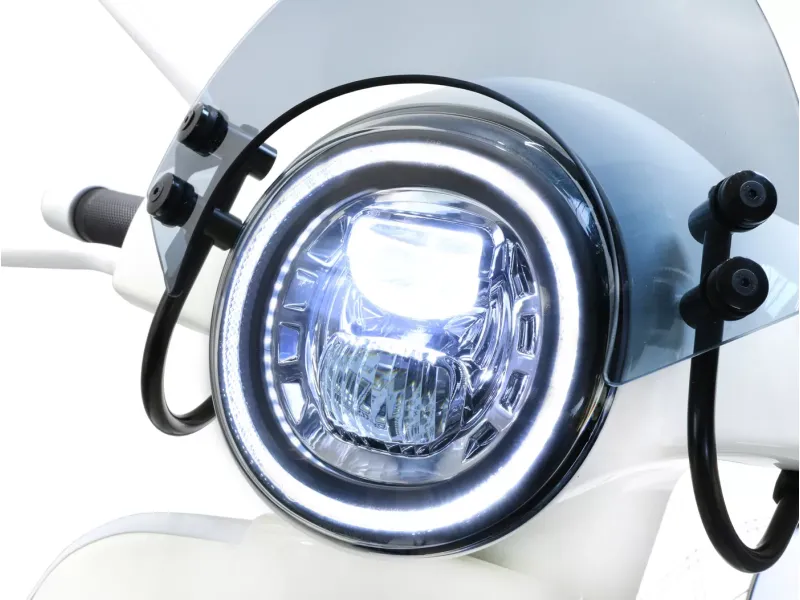 Koplamp MOTO NOSTRA LED HighPower GTS i.E Super 125-300  (-2018 Past Ook op GT, GTS, GTL) Verchroomde Reflector