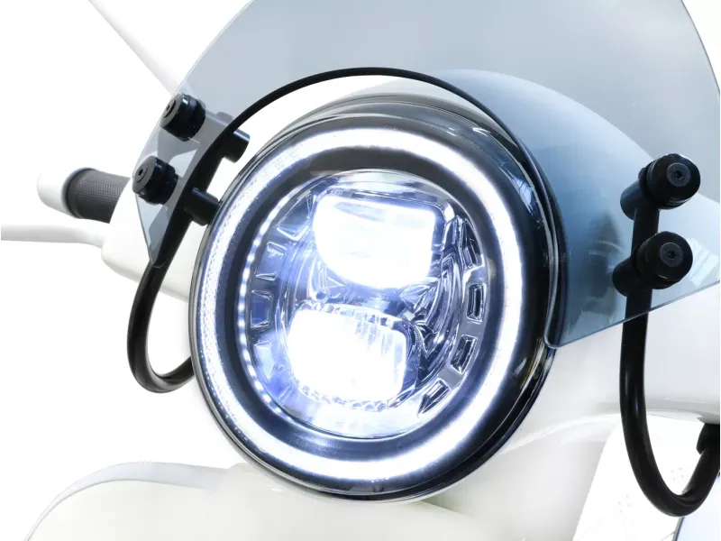 Koplamp MOTO NOSTRA LED HighPower GTS i.E Super 125-300  (-2018 Past Ook op GT, GTS, GTL) Verchroomde Reflector
