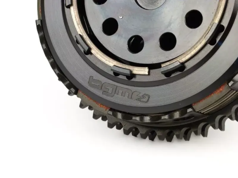 koppeling  BGM pro superstrong 6 plaat, 10 lente  lambretta li, li s, sx. tv (serie 2 3), dl/gp   46 tanden
