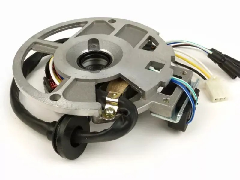ontsteking  oem kwaliteit stator  cpi 50 cc (euro 2, 6 draads)   3e uitvoering (3x enkele stekker, 1x multistekker)