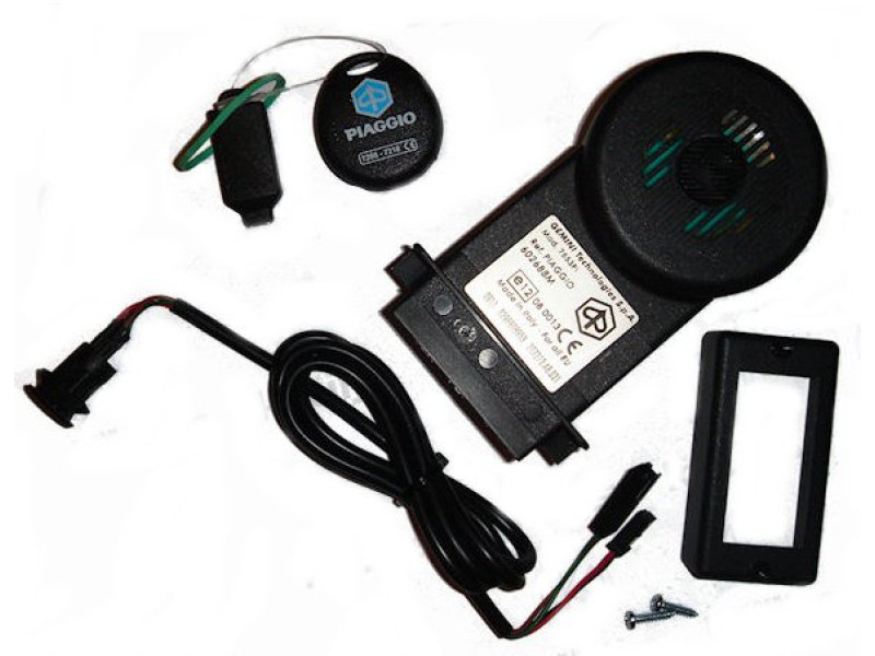 Piaggio E1 Compact Exclusive Scooter alarm