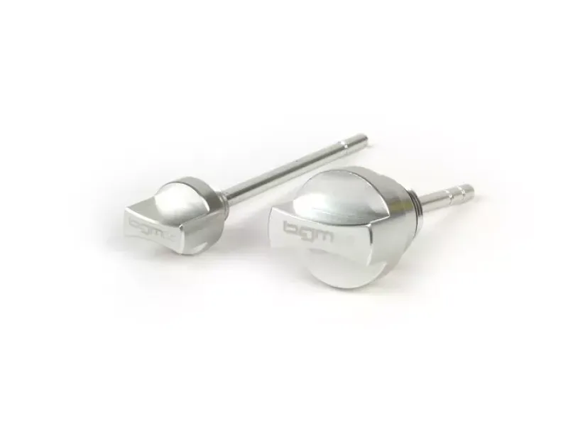 set olievuldoppen met peilstok  BGM pro, motorolie + versnellingsbakolie  piaggio leader/quasar   vespa et4, lx, lxv, s, gt, gts, gtv, gtl 125 300cc   zilver geanodiseerd