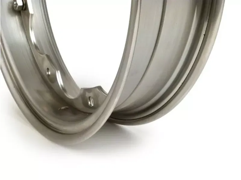 velg  BGM pro  lambretta li (serie 1 3), li s, sx, tv (serie 2 3)   roestvrij staal
