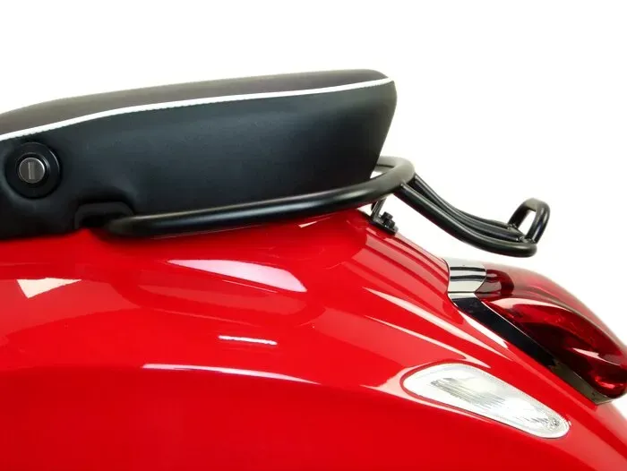 Achterdrager MOTO NOSTRA Met Handgreep Vespa Primavera 50 Matt