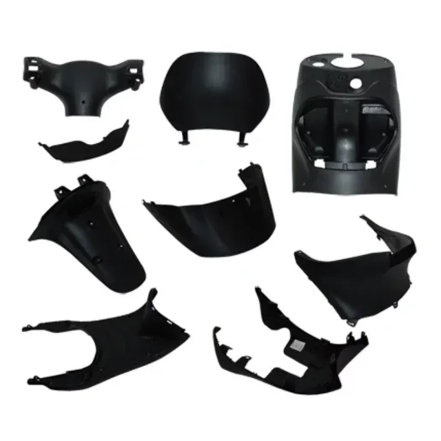 Binnenkappenset Piaggio Zip 9 delig zwart