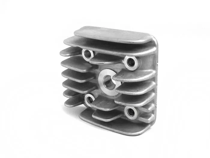 cilinderkop  oem kwaliteit 50 cc  minarelli verticaal   booster, bump50, bws50, slider50, spy, sr50 ( 1994), stunt, zuma50, amico