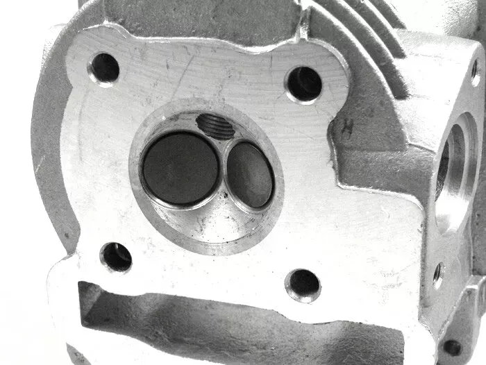 cilinderkop  oem kwaliteit  gy6 (4 takt) 50 cc (139qmb)