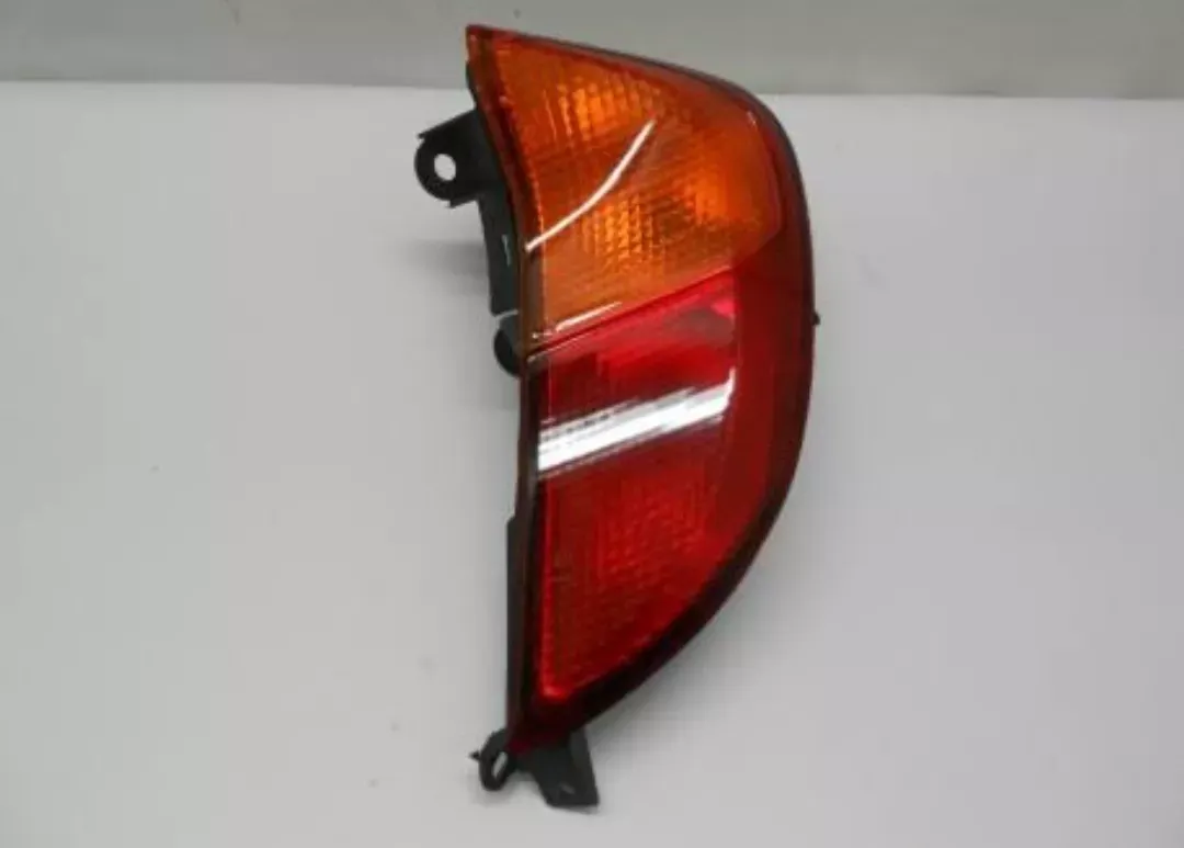 Achterlicht Honda Pantheon -''03 Links 125cc CE 1 X BA15S 12V 21W 1 X BAY15D 12V 21/5W	 