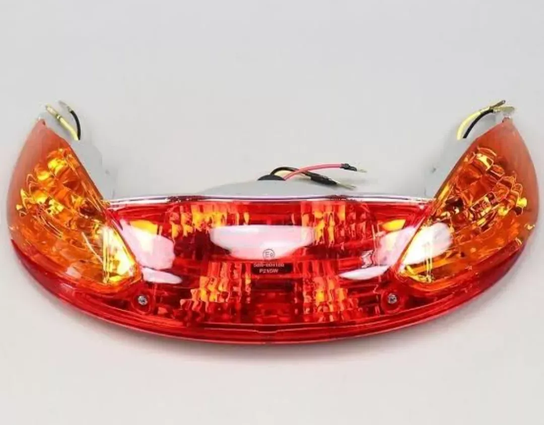 Achterlicht Peugeot Viva City Compleet CE  Bay15D 12V 21/5W + 2x BA15S 12V 10W	   