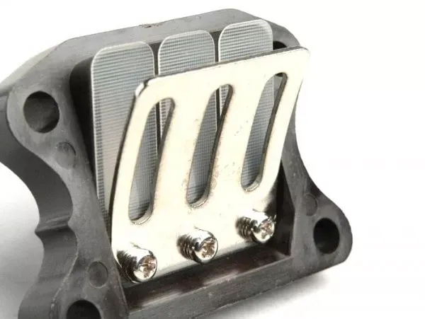 membraan  oem kwaliteit  peugeot 50cc (verticale cilinder)   speedfight1 50cc lc, speedfight2 50cc lc, xfight 50, speedfight1 50cc ac, speedfight2 50cc ac, tkr50, trekker50, vivacity50, elyseo50, squab50, sv50, zenith50, bijlage looxor50,