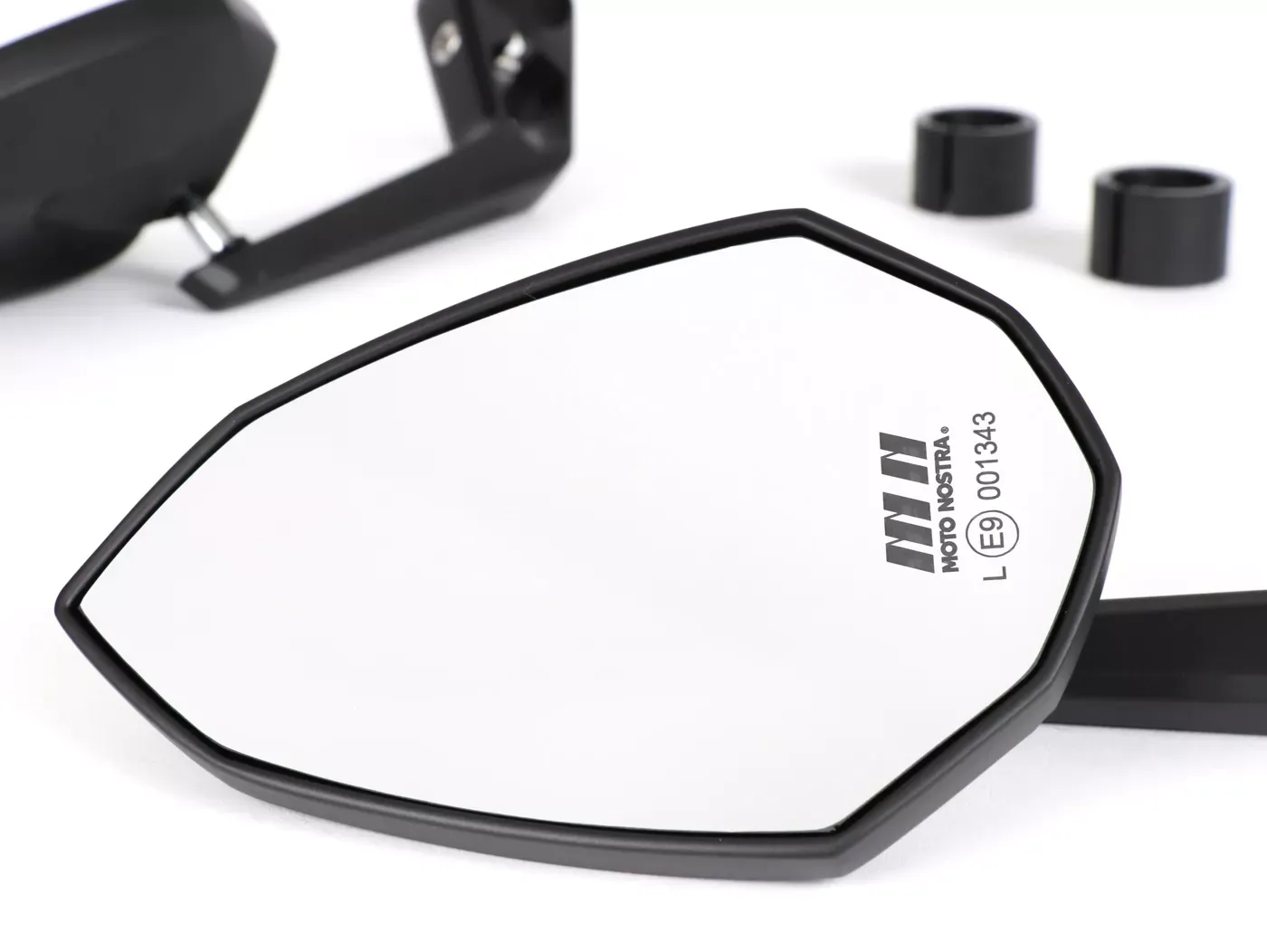Spiegelset MOTO NOSTRA 1401 Stuuruiteinden- Aluminium Mat Zwart Geanodiseerd- E- Gemarkeerd
