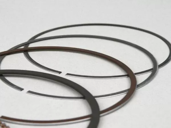 Zuigerveren Set Malossi Minarelli, Piaggio Leader Lc 290cc 74.0mm