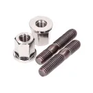 Uitlaat Tapeinden en moeren M6