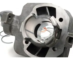 cilinderkit  BGM origineel 50 cc  peugeot ac (horizontaal)   speedfight3 50 ac (2 takt), ludix ac, vivacity 50 nieuw (2 takt)