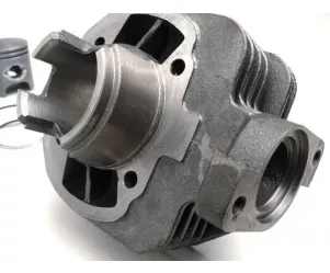 cilinderkit  BGM origineel 50 cc  peugeot ac (horizontaal)   speedfight3 50 ac (2 takt), ludix ac, vivacity 50 nieuw (2 takt)