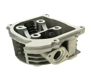 Cylinderkop Gy6 / China - lange kleppen (69,5 mm)